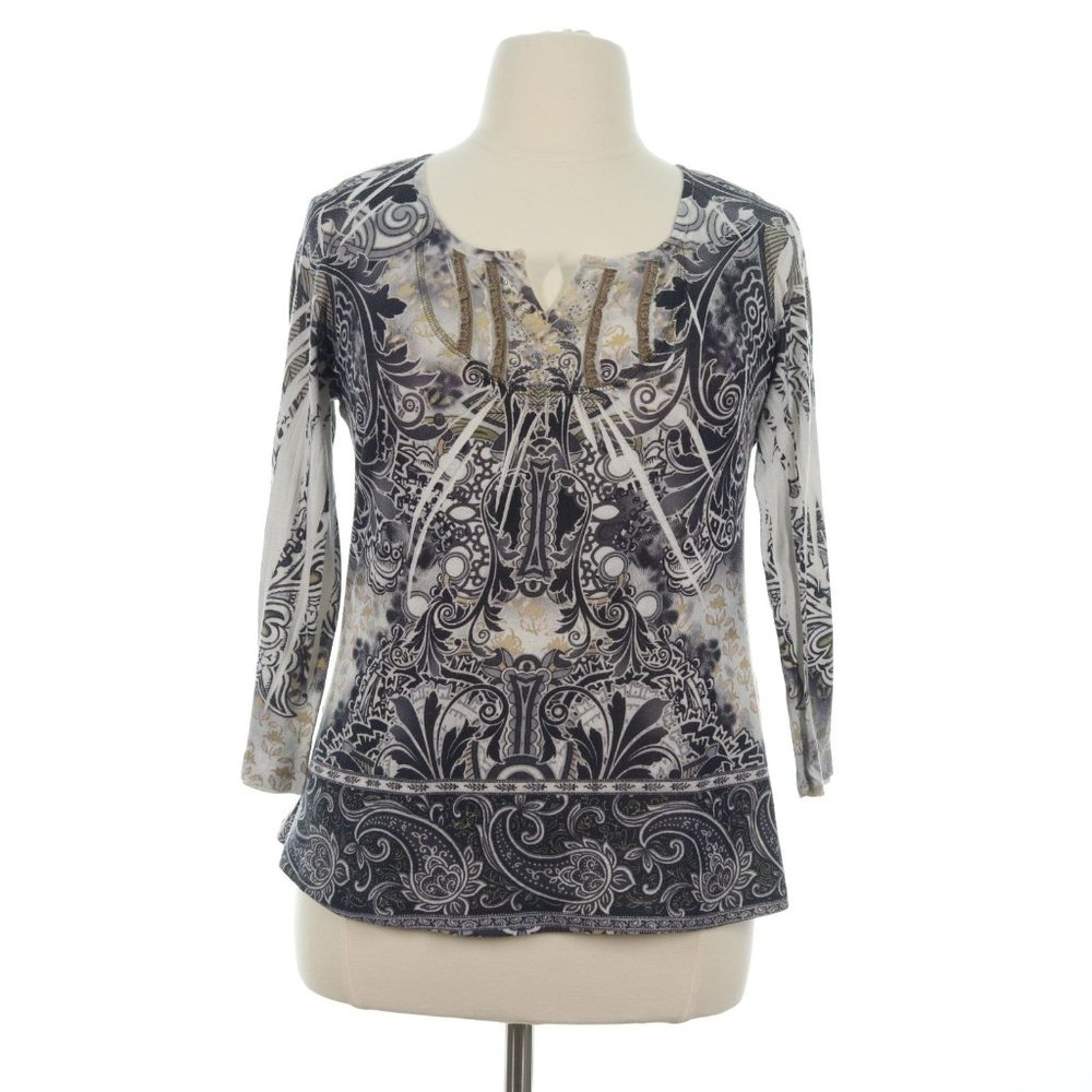 One World Women's White Embellished Paisley V-Neck Sweater Top